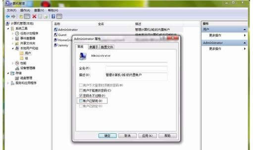 ����T����